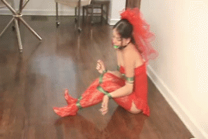 www.bondagedivas.com - Cute Little Xmas Gift New 12/20/12 thumbnail