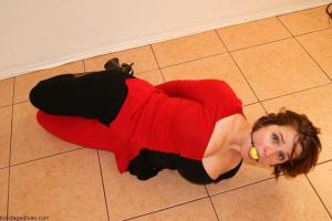 www.bondagedivas.com - Liz: Trick or Treat! New 11/1/18 thumbnail